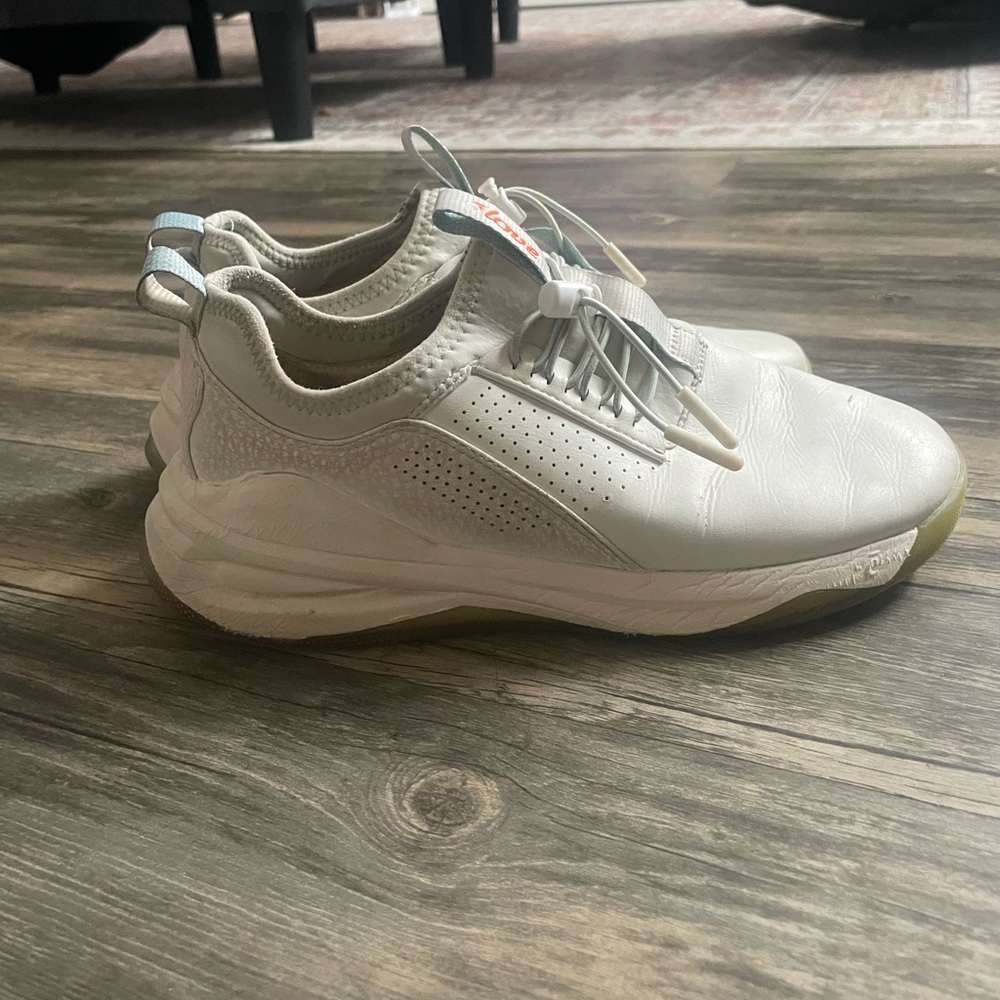 Women's White Clove shoes